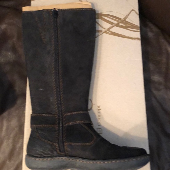 Last pair NWT Kaila born concepts flat high boots - Picture 5 of 6